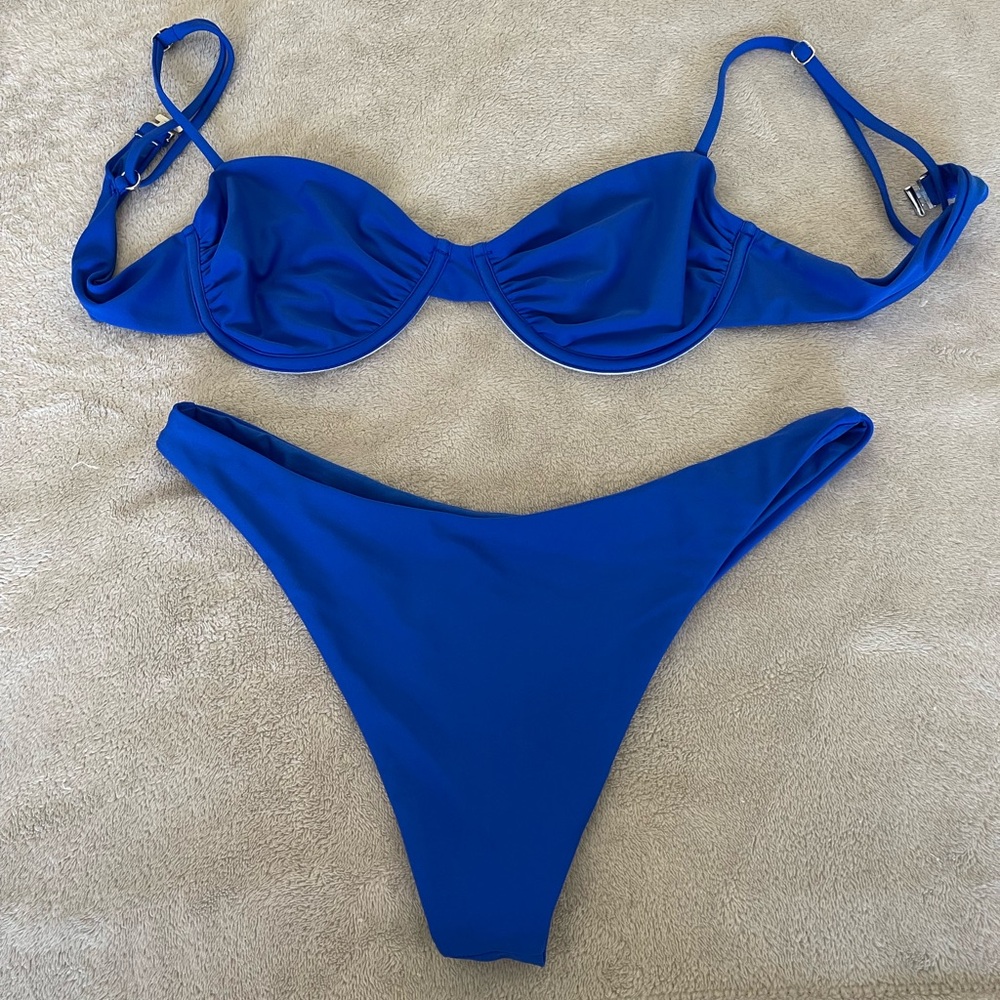 Bobbi Rocco Meli Bikini Size Large